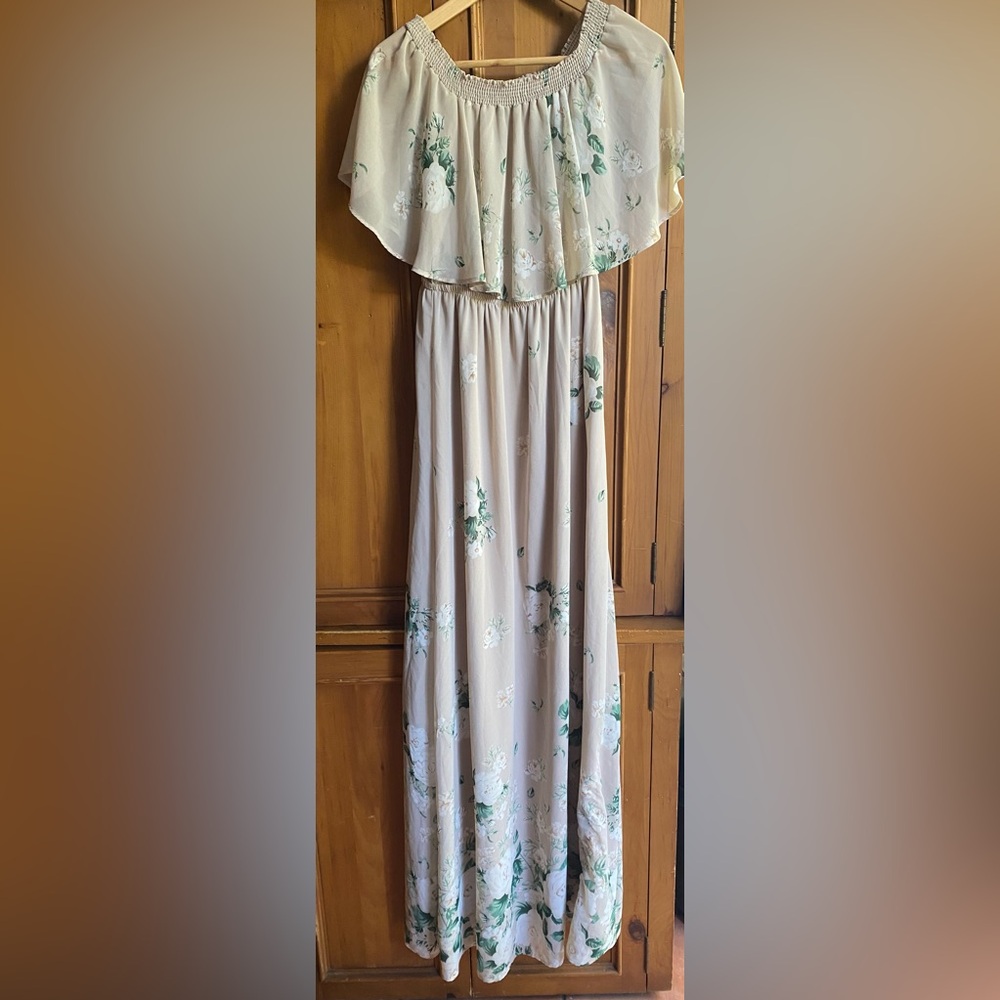Show Me Your Mumu floral dress off shoulder size medium floral beige ruffle